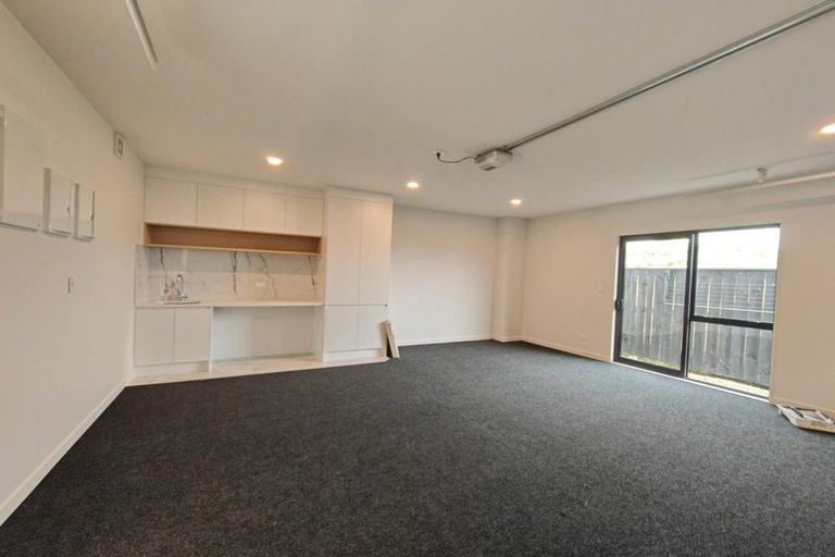 Photo of property in 1 Green Bamboo Road, Hobsonville, Auckland, 0616