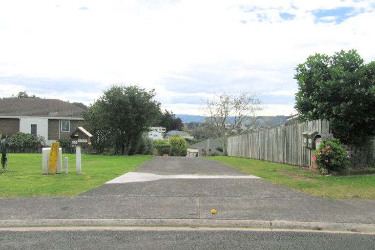 Photo of property in 106 Fernleigh Glade, Whangamata, 3620
