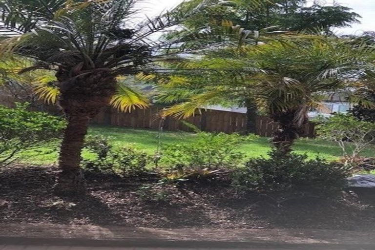 Photo of property in 26 Arran Road, Browns Bay, Auckland, 0630