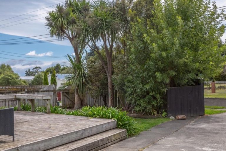 Photo of property in 18 Malcolm Street, Martinborough, 5711