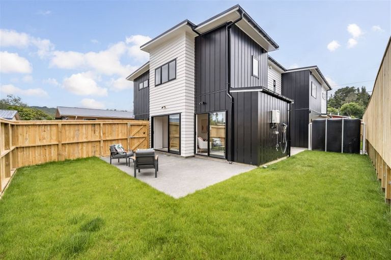 Photo of property in 42b Moeraki Road, Maoribank, Upper Hutt, 5018
