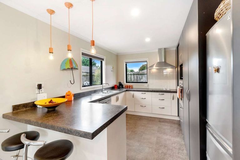 Photo of property in 92a Palmers Road, New Brighton, Christchurch, 8083