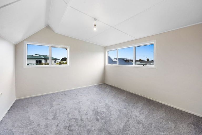Photo of property in 13 Green Lane, Hawera, 4610