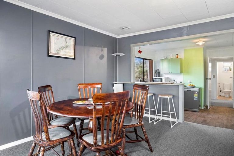 Photo of property in 105 Rangatira Drive, Mangakino, 3421