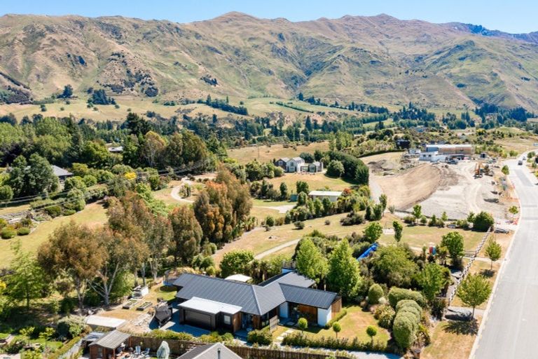 Photo of property in 51 West Meadows Drive, Wanaka, 9305