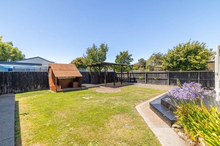 Photo of property in 8 Bounty Street, Bryndwr, Christchurch, 8053
