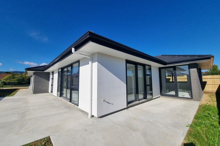 Photo of property in 7b Hawera Avenue, Levin, 5510