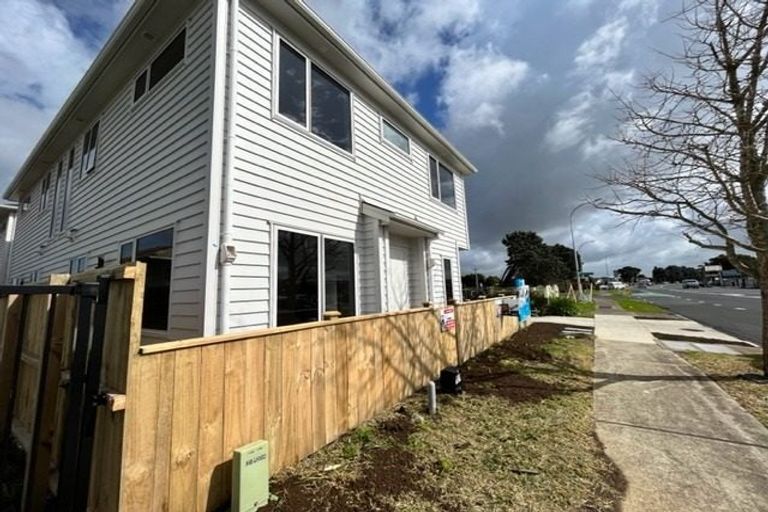 Photo of property in 3a Great South Road, Papatoetoe, Auckland, 2025