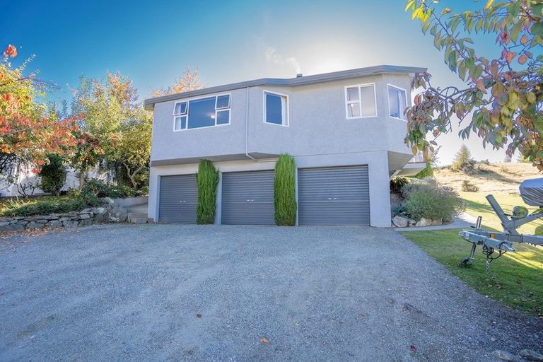 Photo of property in 66 Bills Way, Wanaka, 9305