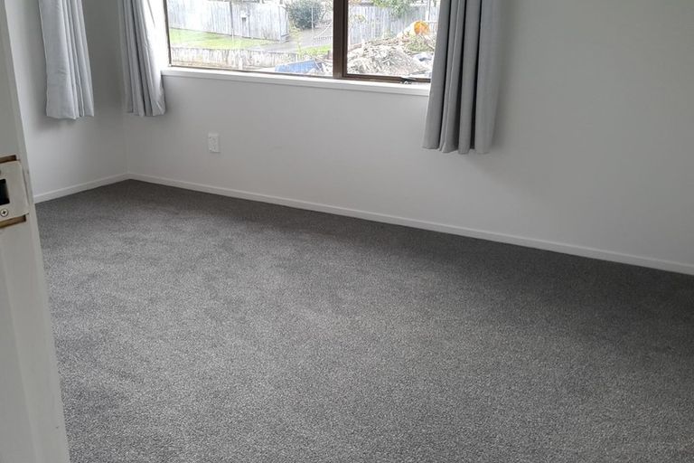 Photo of property in 82 Powrie Street, Glenfield, Auckland, 0629