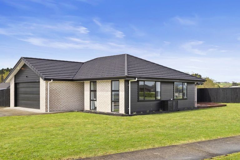Photo of property in 51 Rapana Drive, Tuakau, 2121