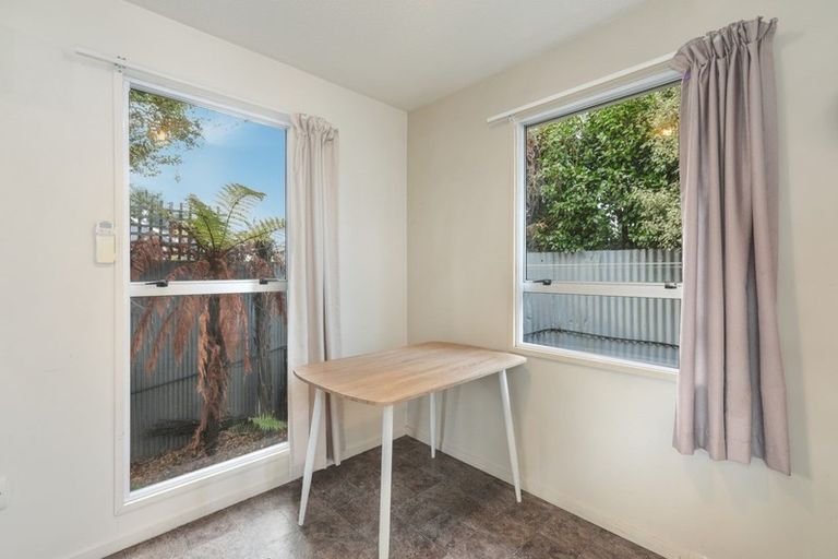 Photo of property in 35a Kuaka Crescent, Bromley, Christchurch, 8062