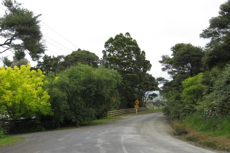 Photo of property in 154b Hinau Road, Waimauku, 0881