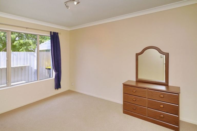 Photo of property in 14 Yellowlees Drive, Kaiapoi, 7630