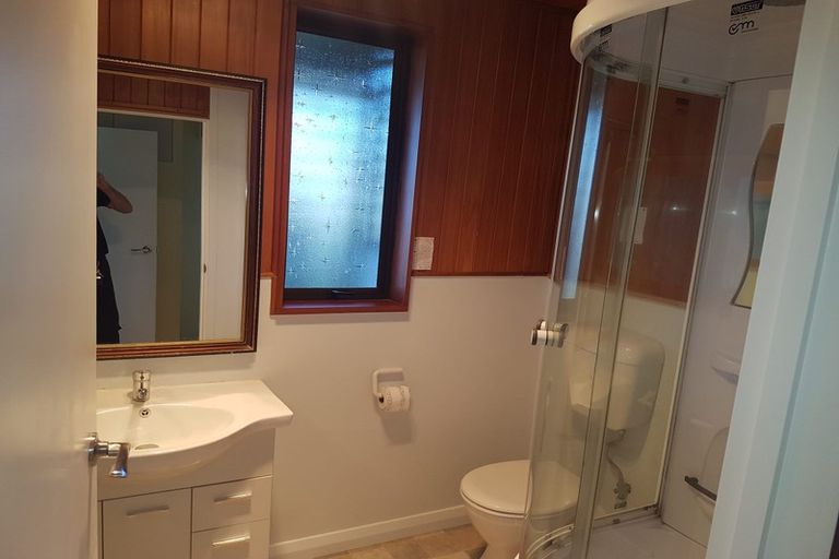 Photo of property in 1/5 Tahi Place, Belfast, Christchurch, 8051