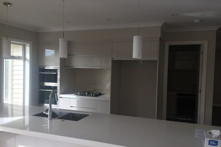 Photo of property in 15 Paso Fino Crescent, Karaka, Papakura, 2113