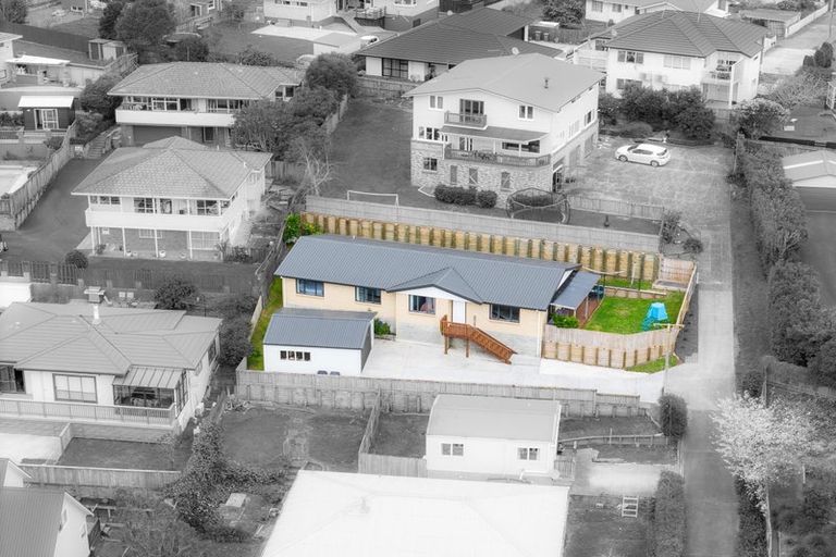 Photo of property in 43a Livingstone Avenue, Nawton, Hamilton, 3200