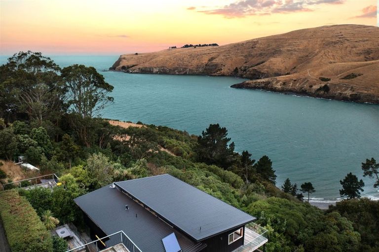 Photo of property in 139a Taylors Mistake Road, Scarborough, Christchurch, 8081