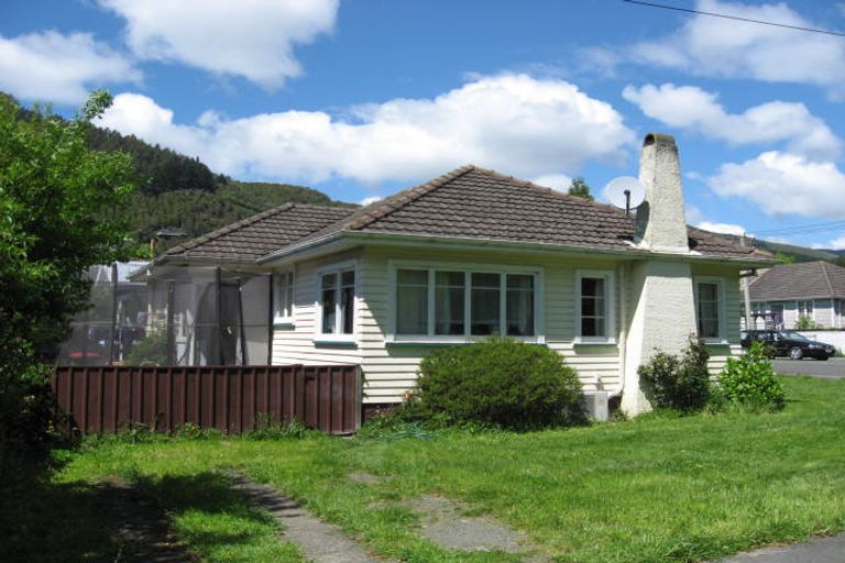 Photo of property in 2/147 Tipahi Street, Nelson South, Nelson, 7010