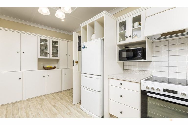 Photo of property in 67 Shearman Street, Waimate, 7924