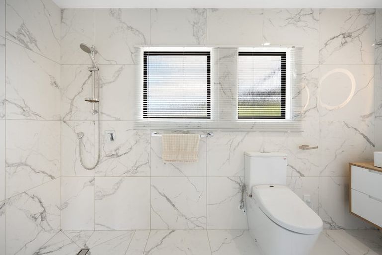 Photo of property in 28 Mariner Cove Road, Tinopai, 0593