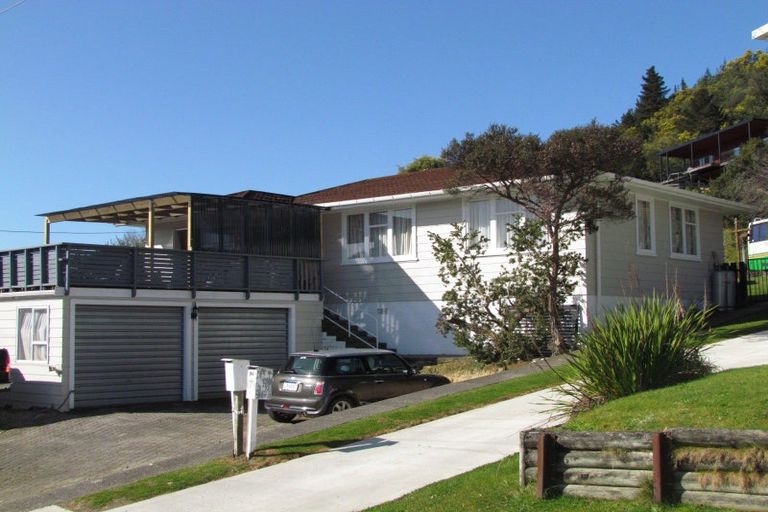 Photo of property in 79a Milton Terrace, Picton, 7220