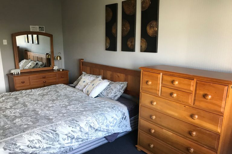 Photo of property in 43 Hargest Crescent, Saint Kilda, Dunedin, 9012