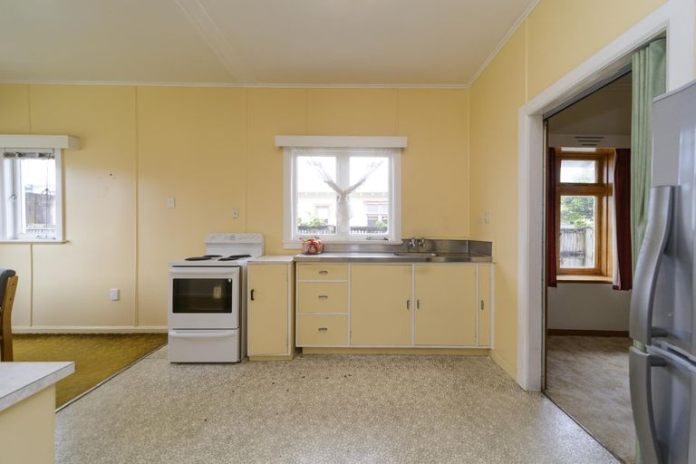 Photo of property in 50 Florence Avenue, Palmerston North, 4414