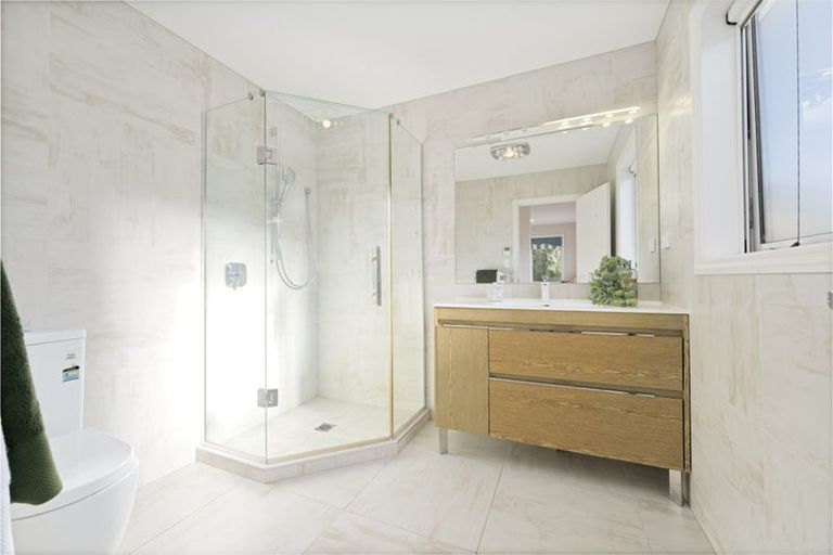 Photo of property in 5 Moko Lane, Greenhithe, Auckland, 0632