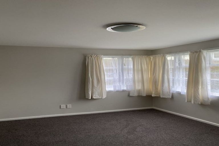 Photo of property in 17a Stephen Street, Johnsonville, Wellington, 6037