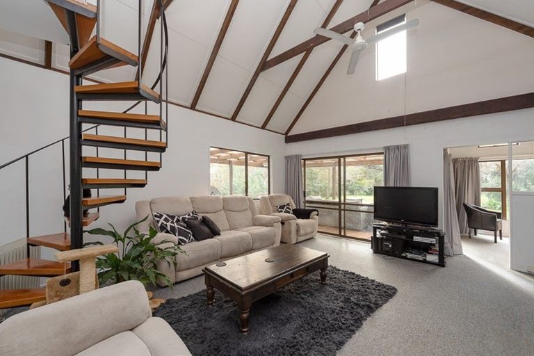 Photo of property in 119 Cemetery Road, Sanson, Palmerston North, 4479