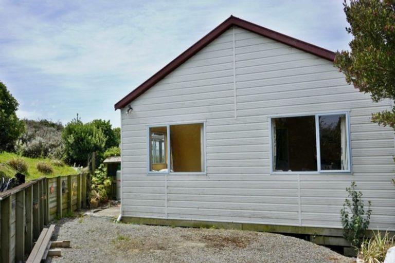 Photo of property in 21 Wilson Street, Moeraki, Palmerston, 9482