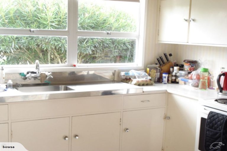 Photo of property in 33 Buick Crescent, Awapuni, Palmerston North, 4412