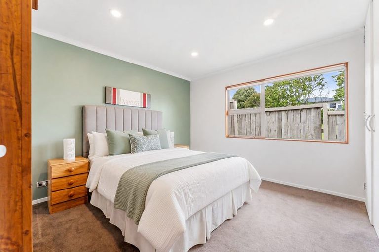 Photo of property in 33 Totara Road, Stanmore Bay, Whangaparaoa, 0932