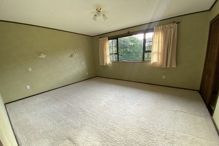 Photo of property in 96 Ruru Avenue, Otatara, Invercargill, 9879