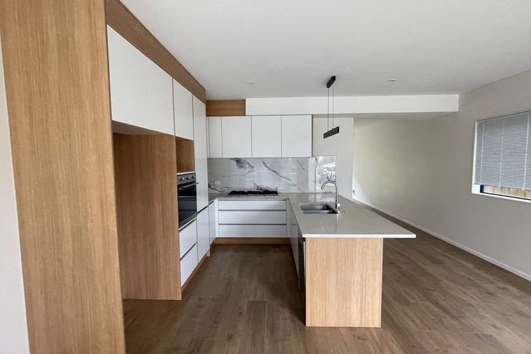 Photo of property in 12 Hearth Street, Flat Bush, Auckland, 2019