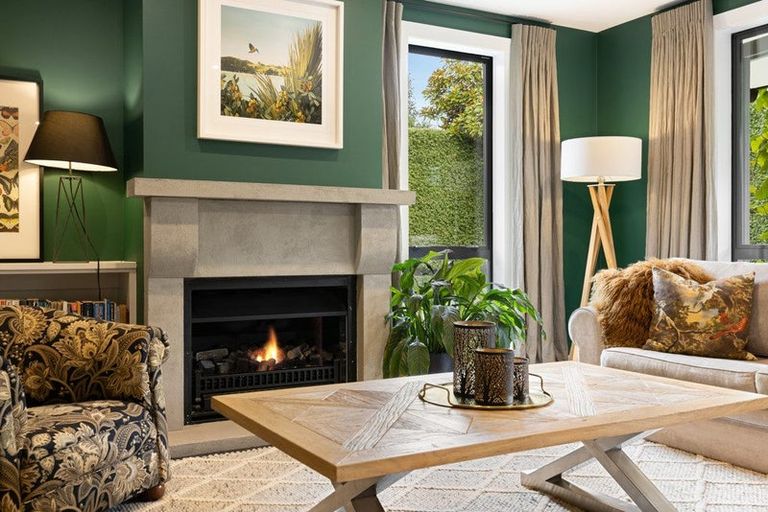 Photo of property in 11 Lloyd Street, Strowan, Christchurch, 8052