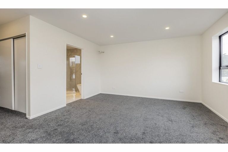 Photo of property in 43b Ashlynne Avenue, Papatoetoe, Auckland, 2025