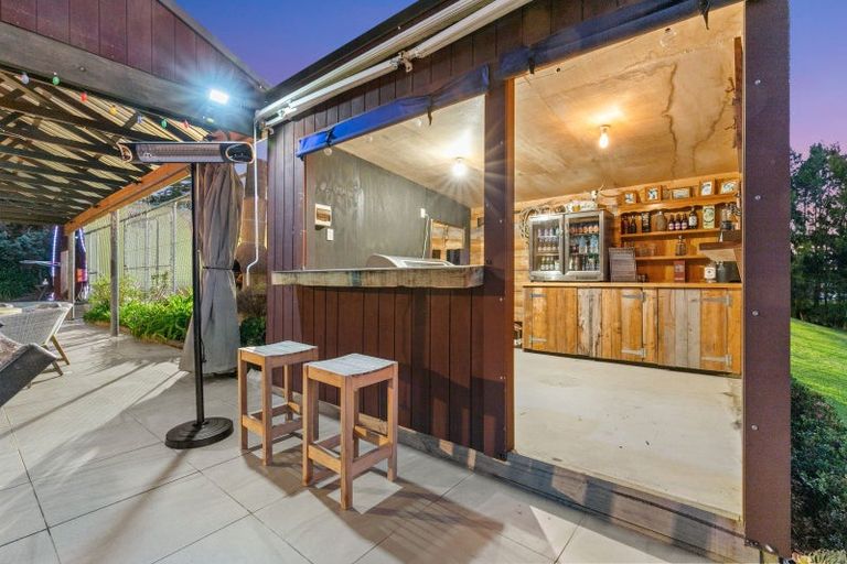 Photo of property in 77 Awanui Rise, Papakura, 2582