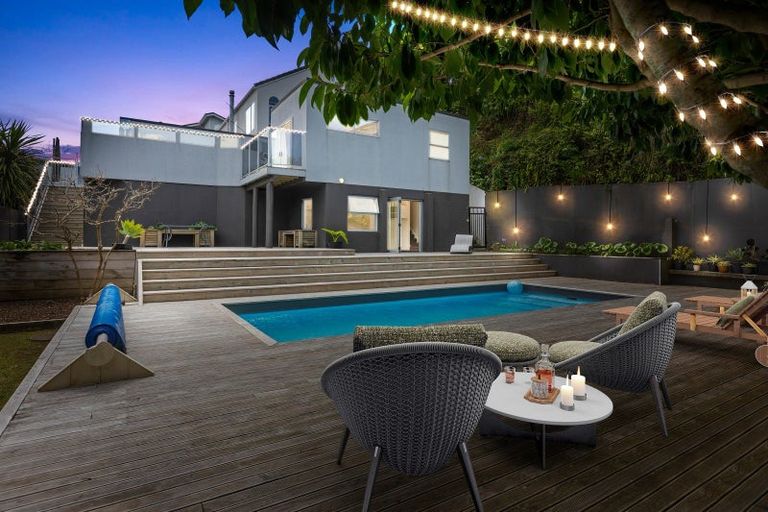 Photo of property in 21a Birdwood Avenue, Moturoa, New Plymouth, 4310