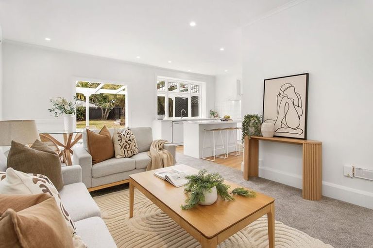 Photo of property in 81 Ascot Avenue, North New Brighton, Christchurch, 8083