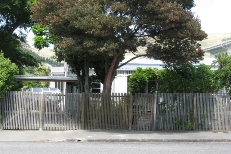 Photo of property in 60 Colenso Street, Sumner, Christchurch, 8081