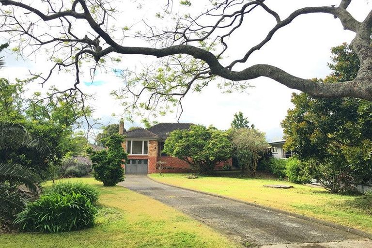 Photo of property in 11 Clark Road, Pahurehure, Papakura, 2113