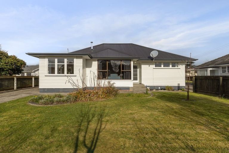 Photo of property in 24 Gardener Street, Levin, 5510