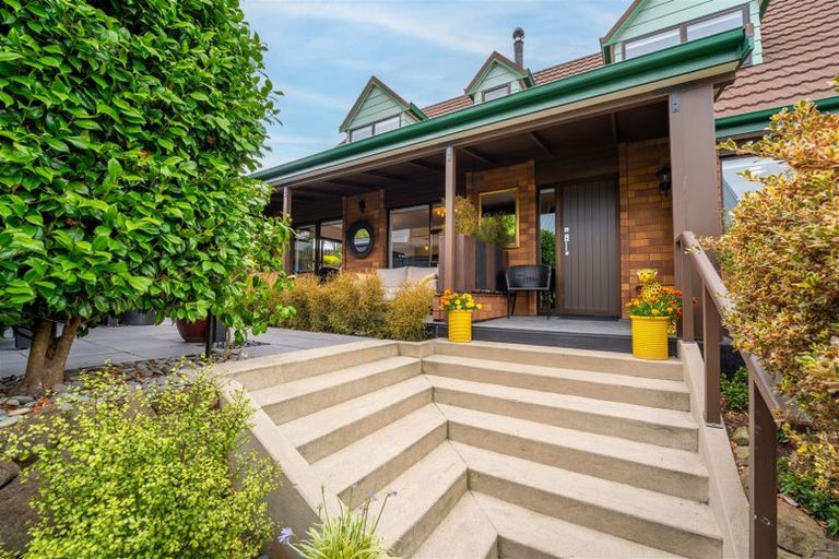 Photo of property in 15 Leven Street, South Hill, Oamaru, 9400