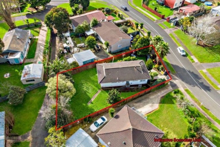 Photo of property in 58 Moncrieff Avenue, Clendon Park, Auckland, 2103