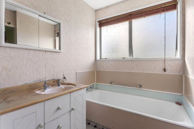 Photo of property in 46 Vanguard Drive, Broomfield, Christchurch, 8042