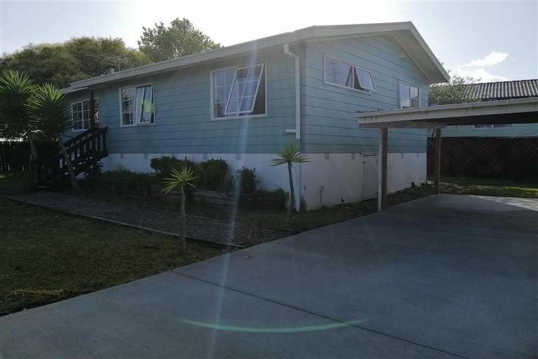 Photo of property in 109 Keegan Drive, Massey, Auckland, 0614