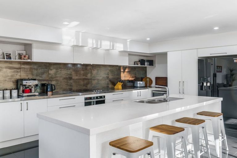 Photo of property in 6 Elgin Place, Prebbleton, 7604