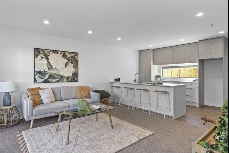 Photo of property in 3/15 Frederick Street, Waltham, Christchurch, 8011